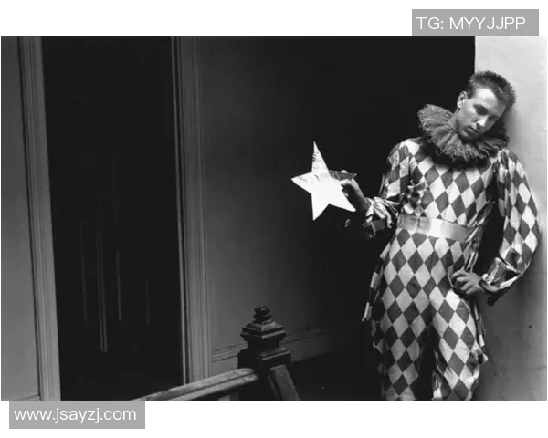 唏嘘的足球明星背后的故事与荣耀如何交织成传奇人生